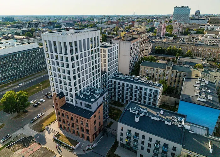 Work And Rest By Fengshui4u, Przy Piotrkowskiej, Cowroking, Silownia, Nowy Budynek * ウッチ