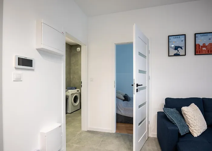 Work And Rest By Fengshui4u, Przy Piotrkowskiej, Cowroking, Silownia, Nowy Budynek