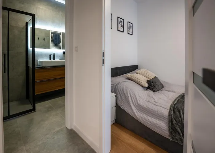 Work And Rest By Fengshui4u, Przy Piotrkowskiej, Cowroking, Silownia, Nowy Budynek アパート